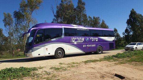 אוטובוס 60 מקומות